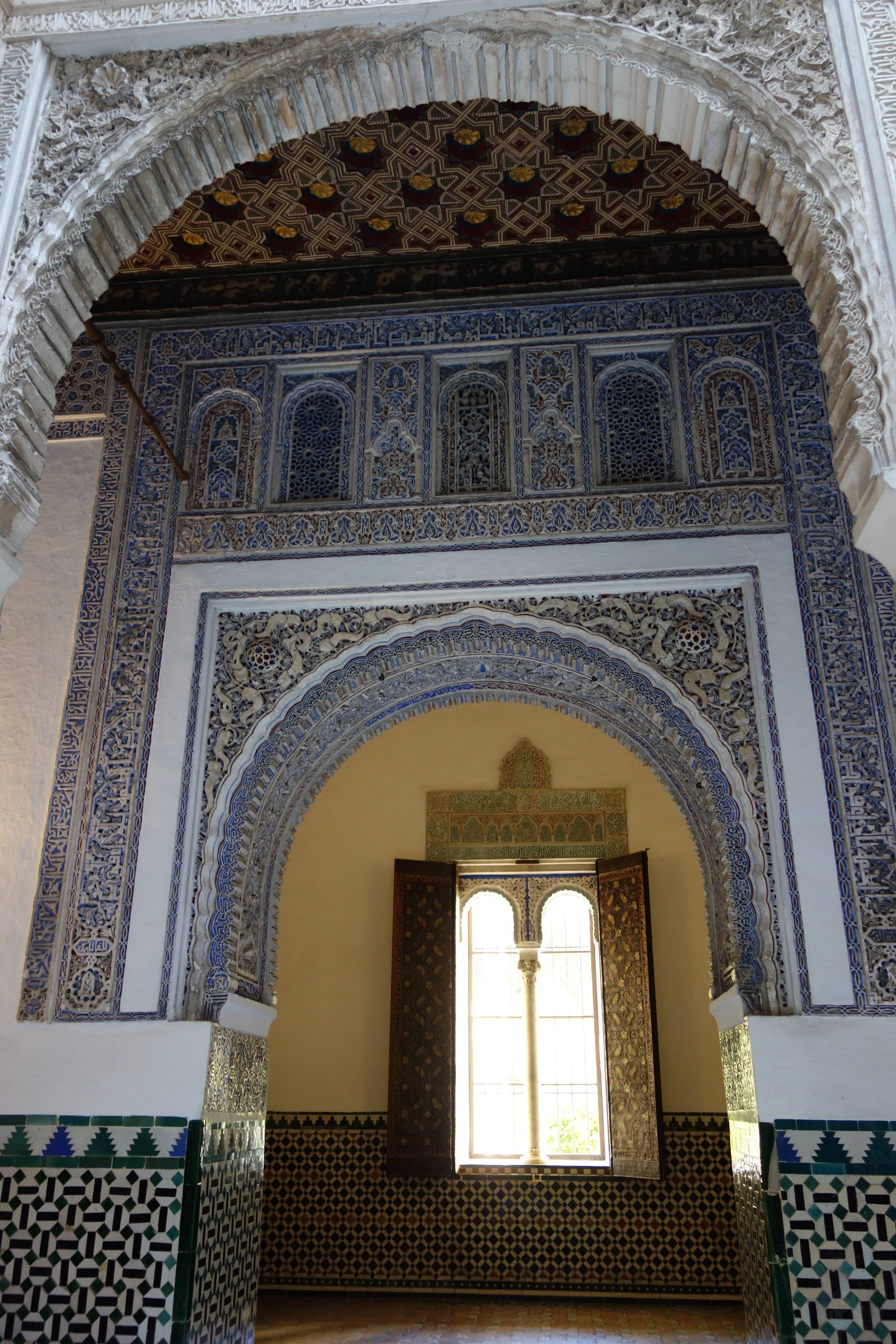 Bobbieness at Alcazar Seville