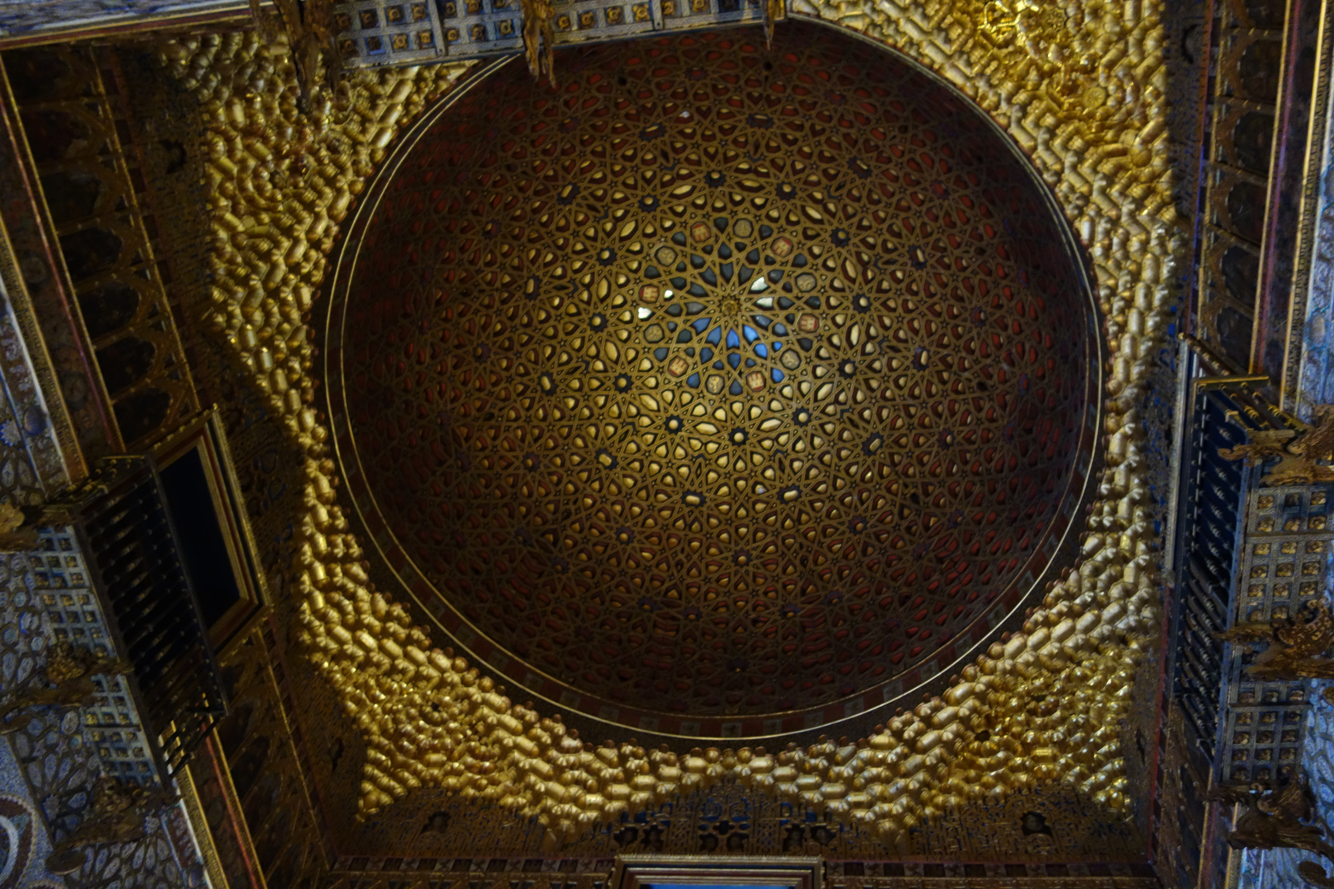 Bobbieness at Alcazar Seville