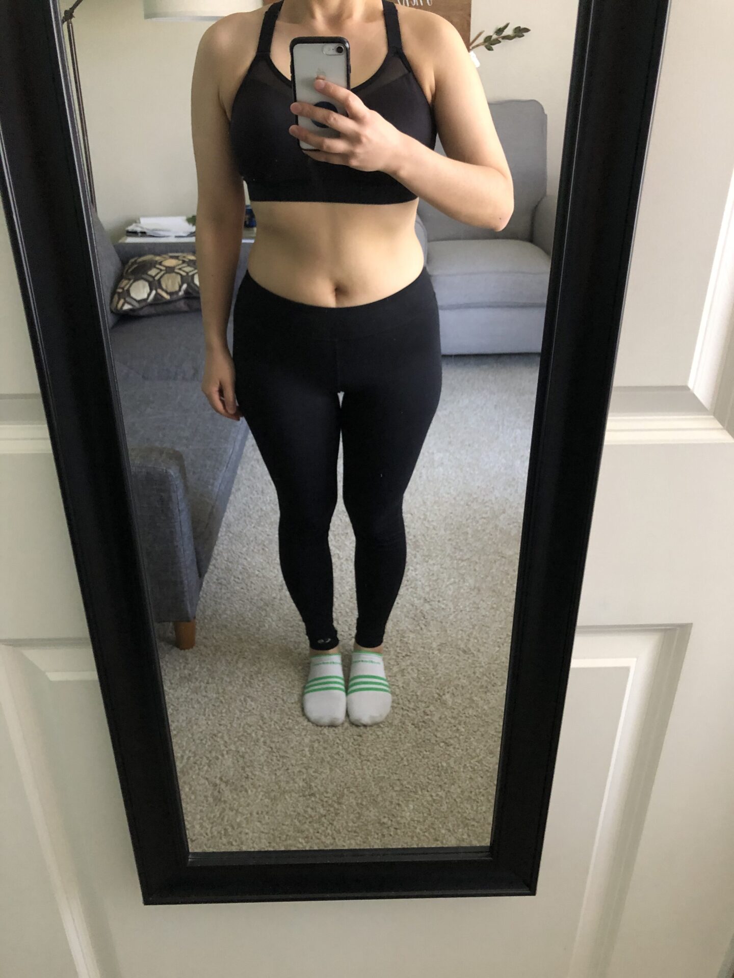 Fitness I Tried Chloe Ting s 2 Week Ab Challenge Bobbieness